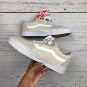 Beige suede Old Skool Vans